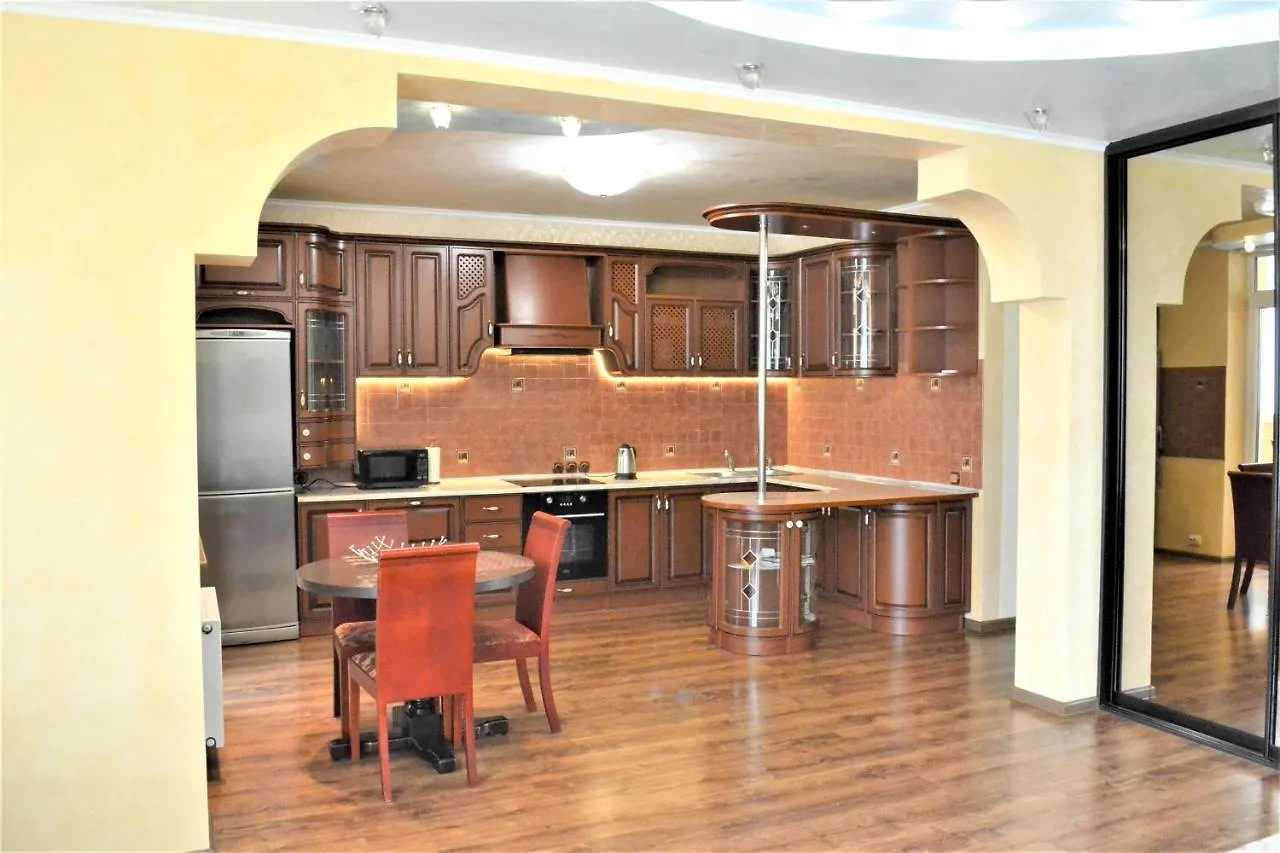 Apartman Vip Апартаменти З Видом На Озеро Kijev